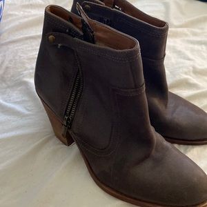 Lucky Brand booties. Brown leather size 9
